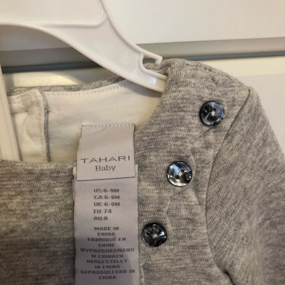 Tahari-Baby set